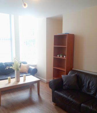 Flat 1, 145 Dickenson Road