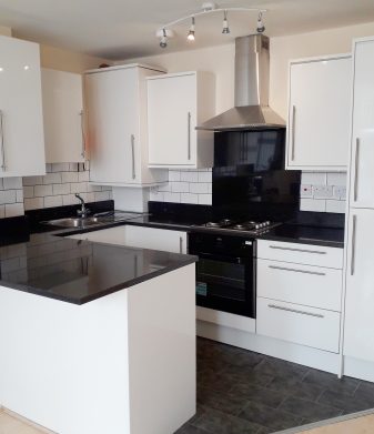 Flat 2, 145 Dickenson Road