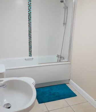 Flat 2, 145 Dickenson Road