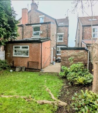 4 Birchfields Avenue