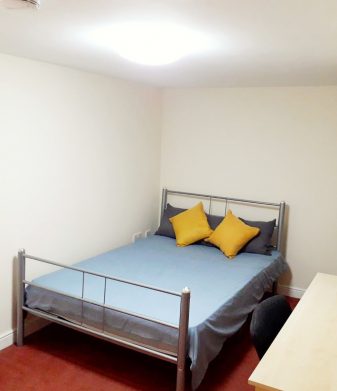 Flat 2, 145 Dickenson Road