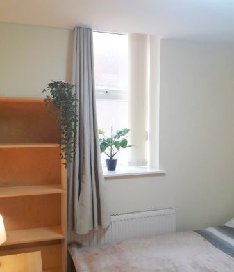 Flat 2, 145 Dickenson Road