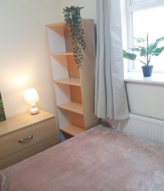 Flat 2, 145 Dickenson Road