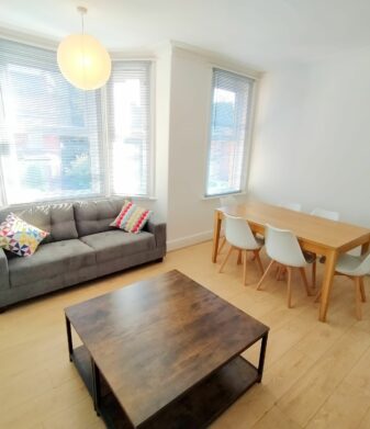 11 Lausanne Road