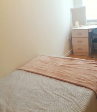 Flat 2, 37 Brighton Grove