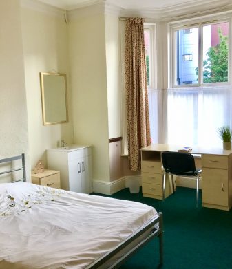 243 Upper Brook Street 