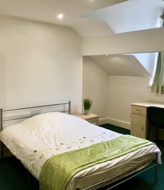 243 Upper Brook Street 