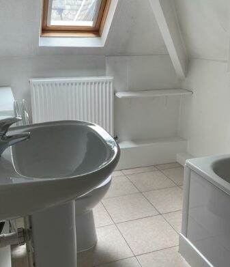 Flat 6, 145 Dickenson Road 