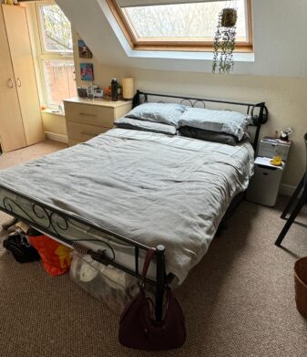 Flat 5, 145 Dickenson Road