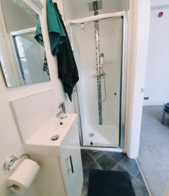 Flat 8, 65 Daisy Bank Road