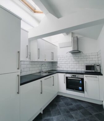 Flat 8, 65 Daisy Bank Road