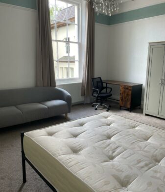 Flat 9, 65 Daisy Bank Road