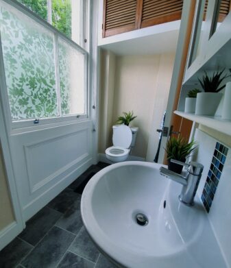 Flat 23, 65 Daisy Bank Road