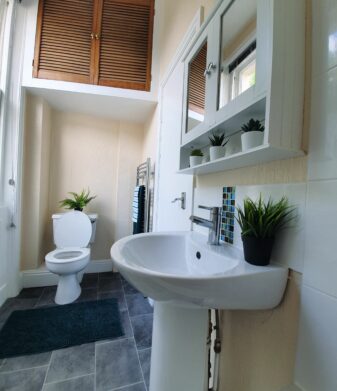 Flat 23, 65 Daisy Bank Road