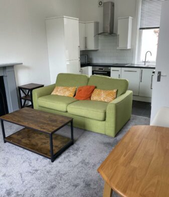 Flat 24, 65 Daisy Bank Road