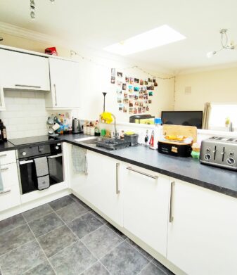 Flat 16, 65 Daisy Bank Road